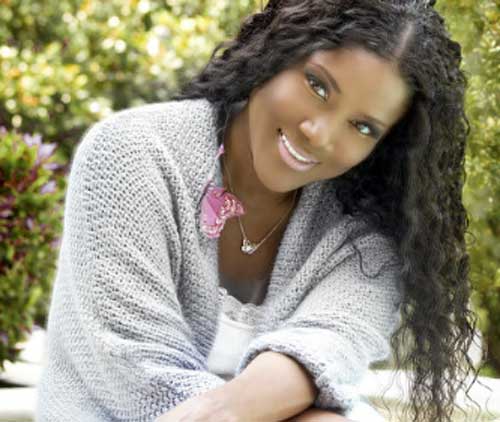 Gospel Acts: Juanita Bynum, Kurt Carr Speak On Fradulent Charity Solicitation on Social Media