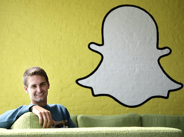 Facebook leaked to have Offered Over $3 Billion to Buy Snapchat