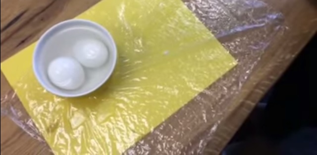 How to Peel an Egg