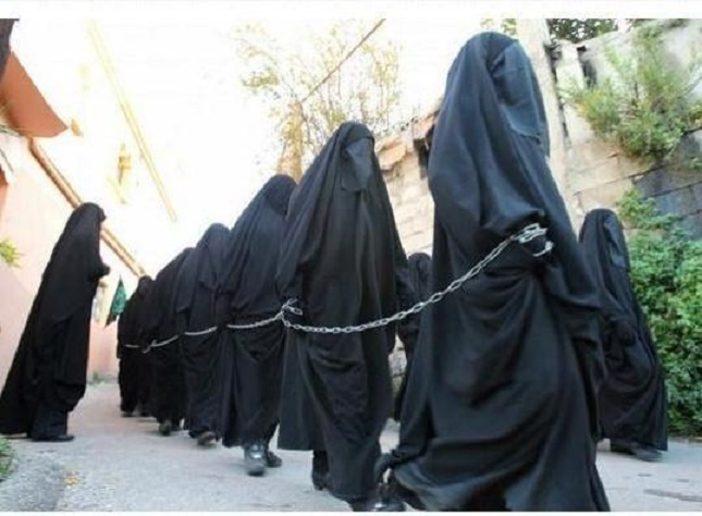 ISIS Police Disfugure With Acid 15 Iraqi Women for Improper Veiling of Faces