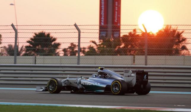 Bahrain Grand Prix 2015 Live Stream Free: Watch Formula 1 Racing Online (Start Time, Preview)