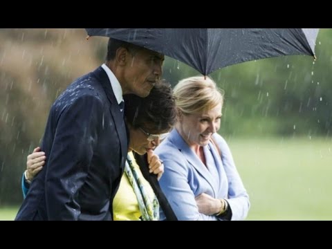 What Happens When Only President Obama Has an Umbrella On a Rainy Day?