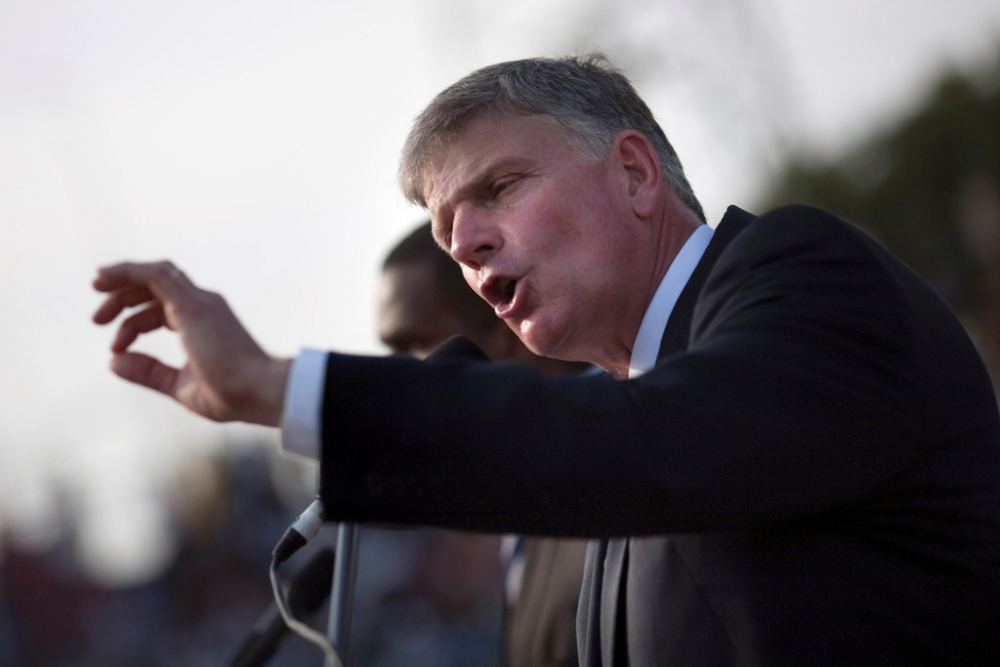 Franklin Graham Spotlights 18th-Century New Year’s Resolution to Transform Lives, World