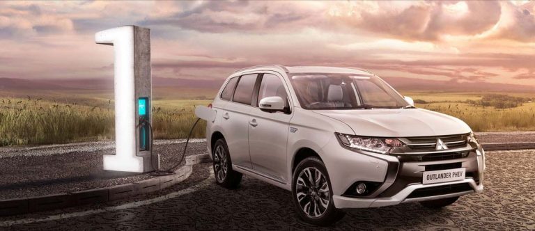 OUTLANDER PHEV - christian mail