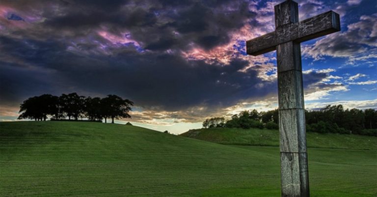 Cross-Shaped World War I Monument Ruled Unconstitutional