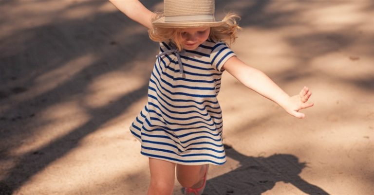 Video of Little Girl Praising Jesus Goes Viral
