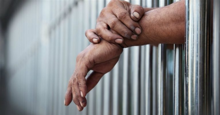 Willow Creek Church is Sending Christmas Gifts to Every Inmate in Illinois