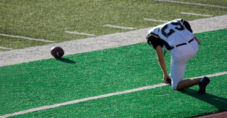 Worship before Football: Christian Group Will Hold Service before Buffalo Bills Game