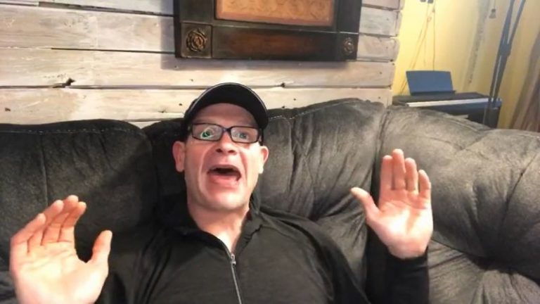 Perry Noble Says 47 People Received Christ Through His Online Church