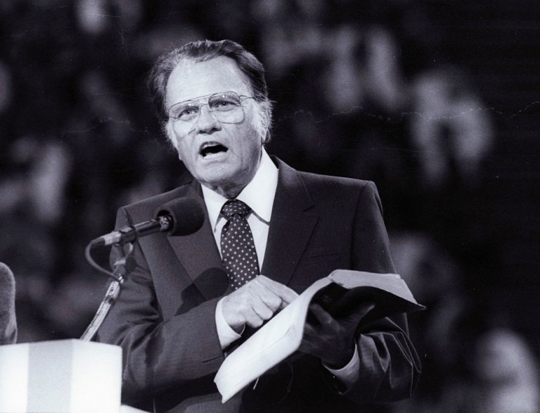 4 Historians Reflect on Billy Graham’s Legacy