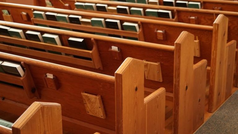 81 Percent of Protestant Pastors Say Their Congregation Mostly 1 Racial Group: LifeWay