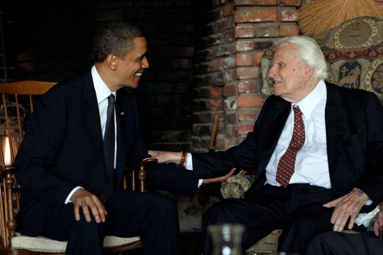 Billy Graham Embargoed Docs on Relationship With Barack Obama Until His Death; Now Set to Go Public