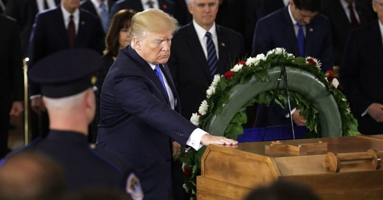 Billy Graham Will Be Laid to Rest Today–2,000 People Attending Funeral Service