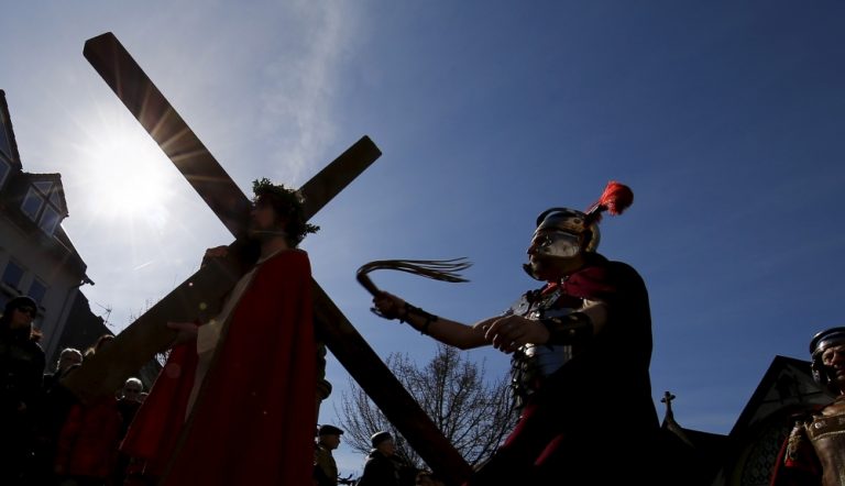Holy Week 2018 Begins on March 25; Christians Encouraged to Join Pope Francis