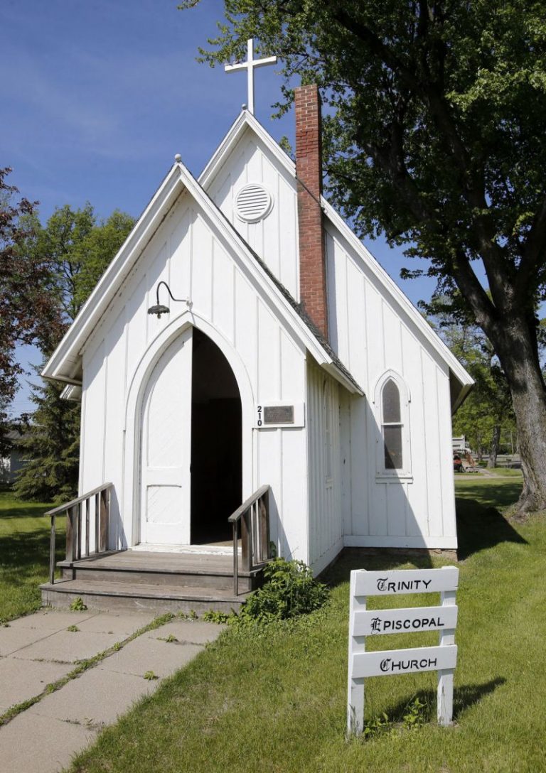 Once Typical of Rural Churches, This South Dakota Church Is the Last of Its Kind