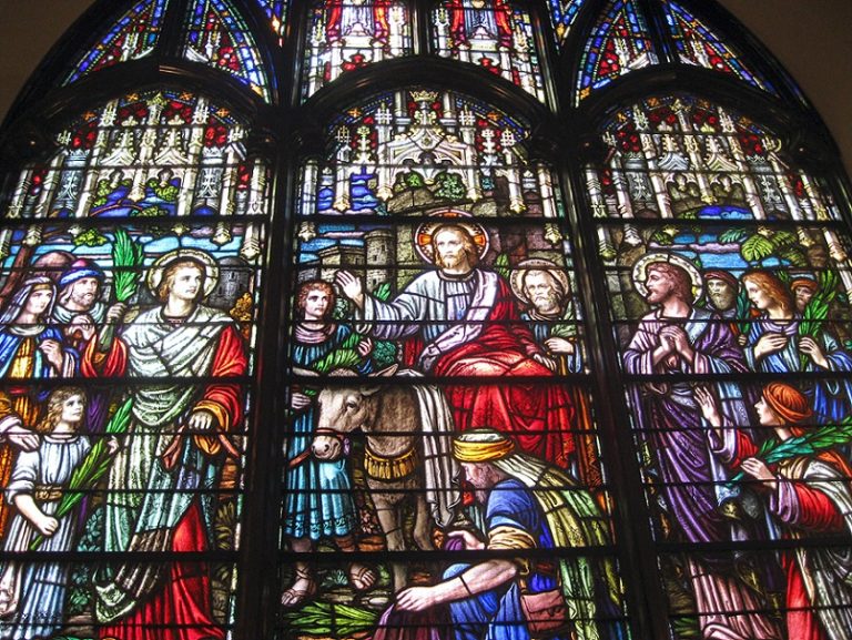 What Is Palm Sunday? 5 Facts to Know About the Start of Holy Week