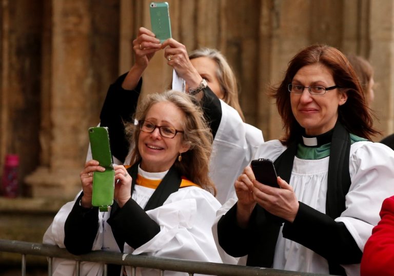 Women Told They Are ‘Abomination,’ ‘Evil’ for Leading Church, Tempting Men: Report