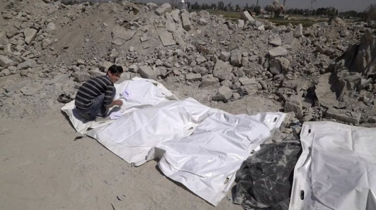 1,000 Bodies of Militant Fighters Buried in Mosul Mass Grave