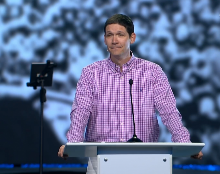 Matt Chandler Calls on White Pastors to Help Fight Miseducation of White America on Blacks