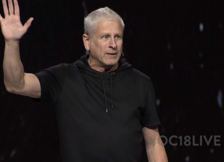 Worship Is a ‘Weapon’ That Brings Unity to a Divided Church
