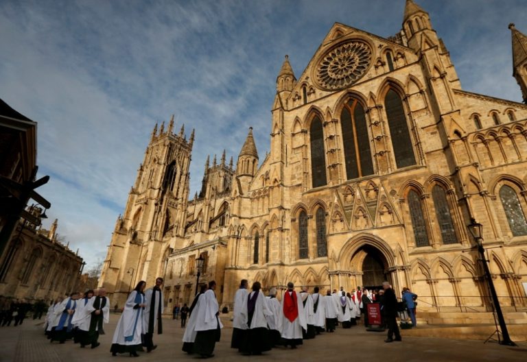 Evangelical Bishops Warn of ‘Major Problems’ If Church of England Changes Stance on Sexuality