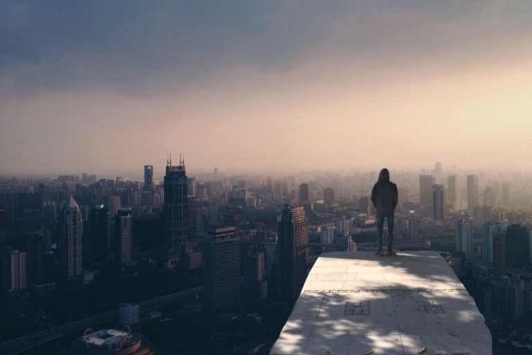 Franklin Graham, Matt Chandler Sound Warnings as Study Reveals ‘Epidemic’ Levels of Loneliness in US