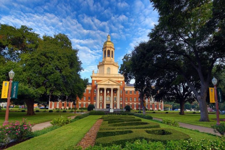 Baylor University Contacts Churches About Housing Illegal Immigrants’ Children