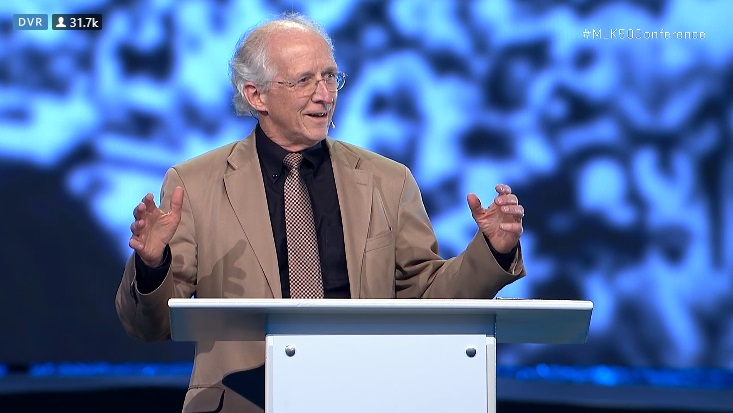 John Piper Explains How to Find God’s Will, 6 Ways to Discern