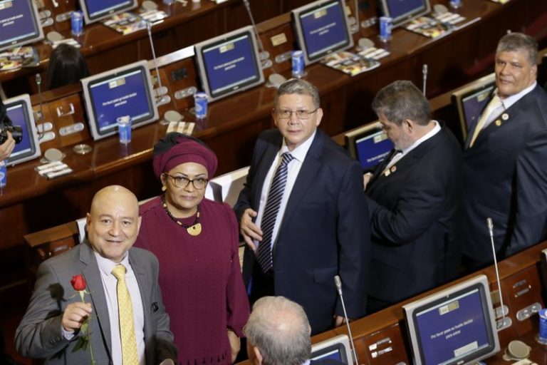 Colombian Rebels-Turned-Politicians Sworn Into Congress – Urban Christian News