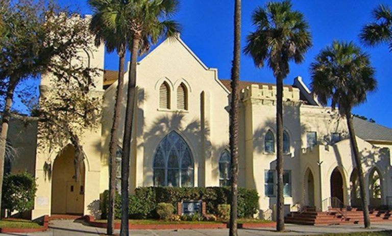 Fla. Church That Once Banned Blacks Now Has First-Ever African-American Pastor