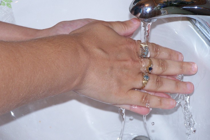 Most People Are Not Washing Their Hands Correctly When Preparing Food