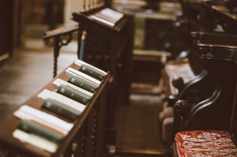 Experts Offer Insight on John Piper’s Additions to the Hymn ‘Great is Thy Faithfulness’