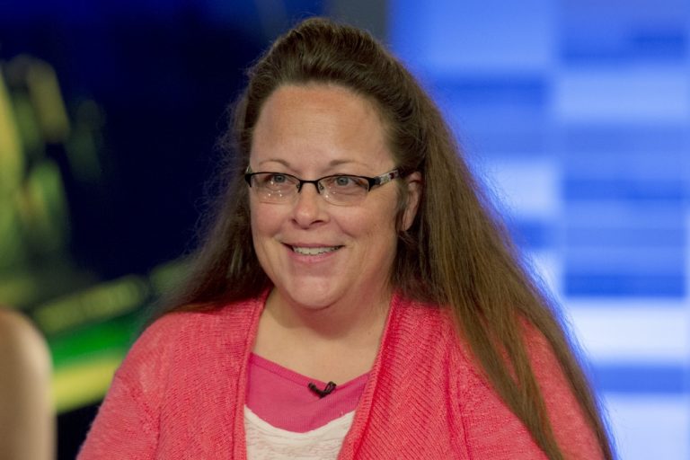 Did Pope Francis Meet Kim Davis Because He Supported Her Cause? New Details Disputed