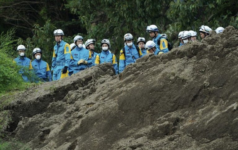 Japanese Earthquake Death Toll Rises to 18 as Rescuers Dig Through Landslides – Urban Christian News