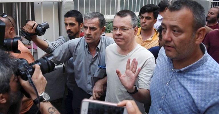 Pompeo: US ‘Sparing No Effort’ for Return of Pastor Detained in Turkey