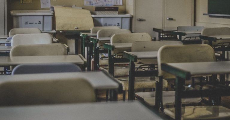 Chinese Teachers Force Children to Report that They Follow ‘No Religion’