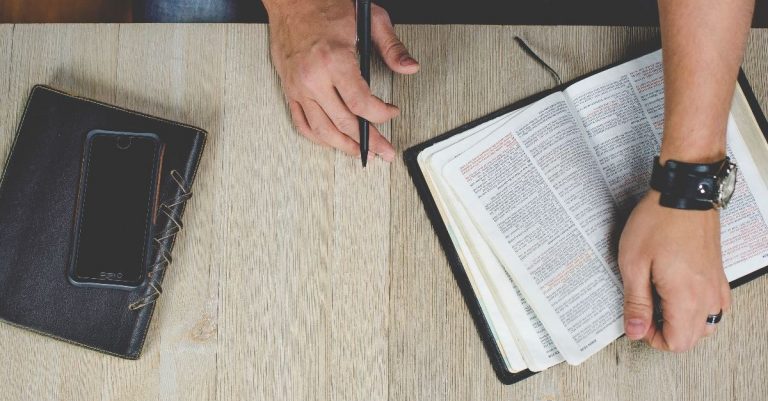 Michigan College Cancels Pastor Appreciation Lunch after Atheist Groups Complains