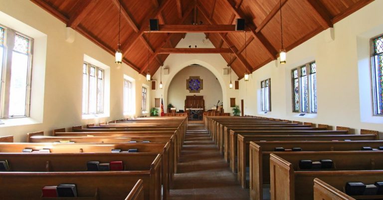 Tennessee Pastor Encourages Churches to Consider Staffing Armed Guards
