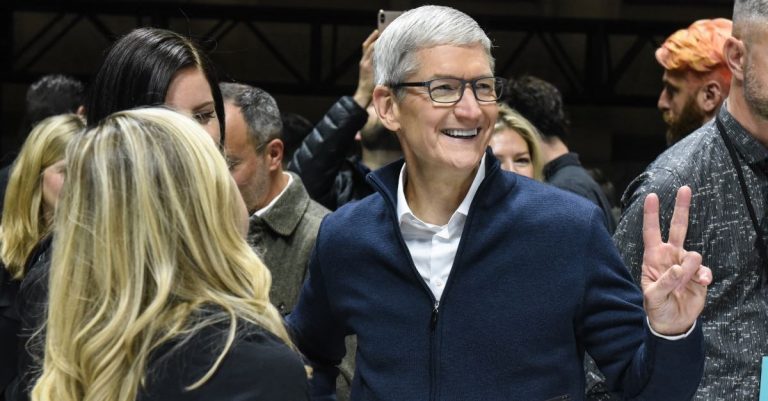 Apple’s CEO Tim Cook Commits to Censoring Speech against the Company’s Agenda, Franklin Graham Responds