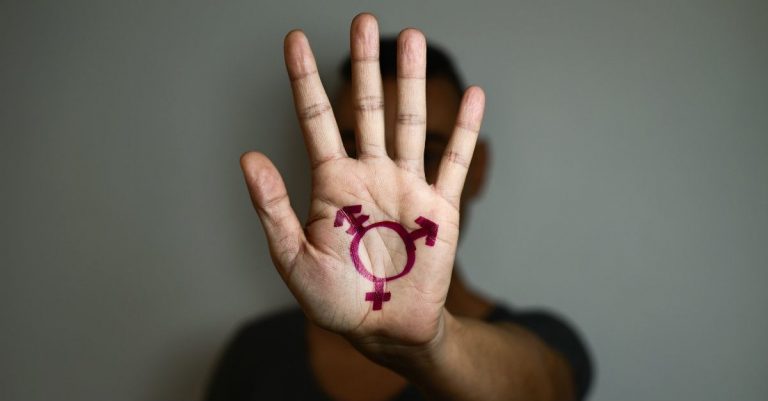 Transgender Person Who Murdered Parents over Gender Issues is Sentenced