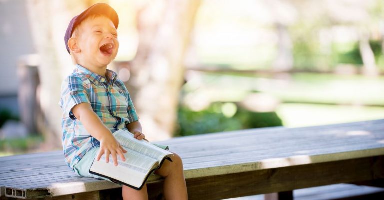 Religiously Active People Are Happier than Others, Pew Research Center Finds