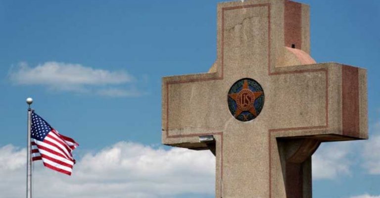 War Memorial Cross Supporters ‘Encouraged’ after Supreme Court Hears Case