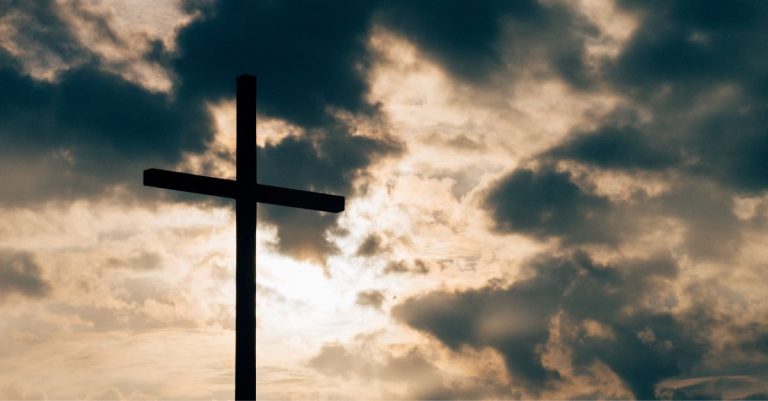 China Tears Down Church’s Cross, Arrests Members, Raises Chinese Flag
