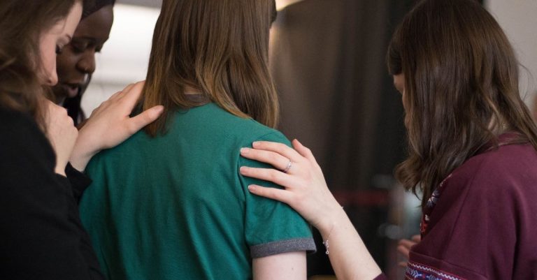 Local Council Bans Prayer or Counseling Outside London Abortion Center