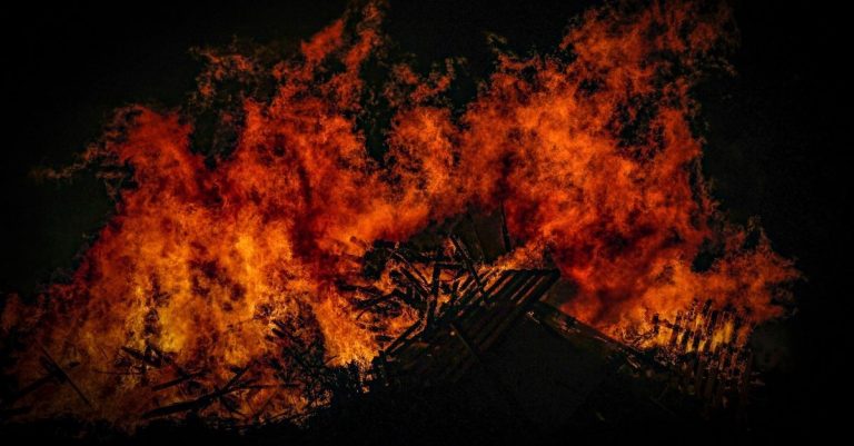 ‘Not a Single Bible Was Burned’, Fire Department Says after Responding to Dangerous Church Fire