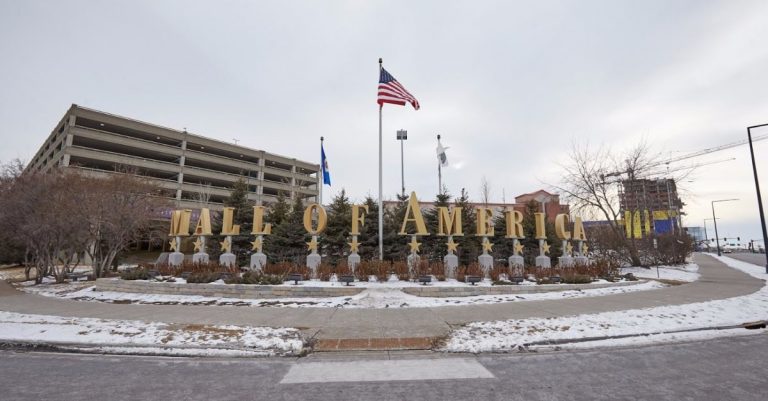 ‘All Praise, Glory and Honor to God!’: MRI Shows No Brain Damage for Boy Thrown from Mall of America Balcony
