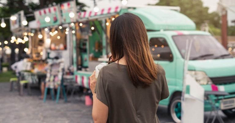 Two Kentucky Students Open Food Truck to Feed Those in Need in Their Community