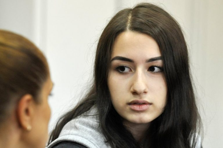 Russians Outraged by Case of Three Sisters Who Killed Their Abusive Father and Now Face 20 Years in Prison – Urban Christian News