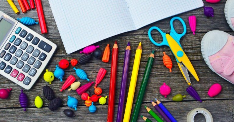 SBC Organization Gifts 2,100 Backpacks, 35,000 School Supplies Items to Refugees