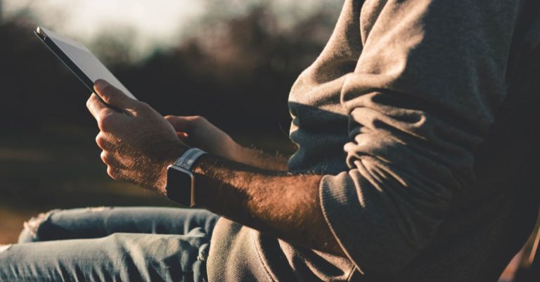 Men Are Less Likely to Retain Info from Digital Bible, New Study Says
